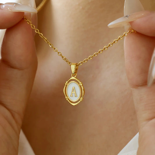 Naszyjnik Locket Złoty z Literą