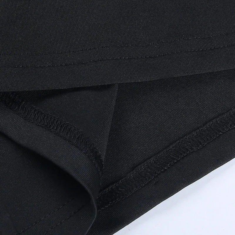 Sukienka Mini z Wycięciami po Bokach Goth