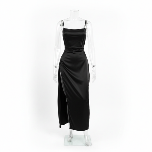 Czarna sukienka maxi - przód