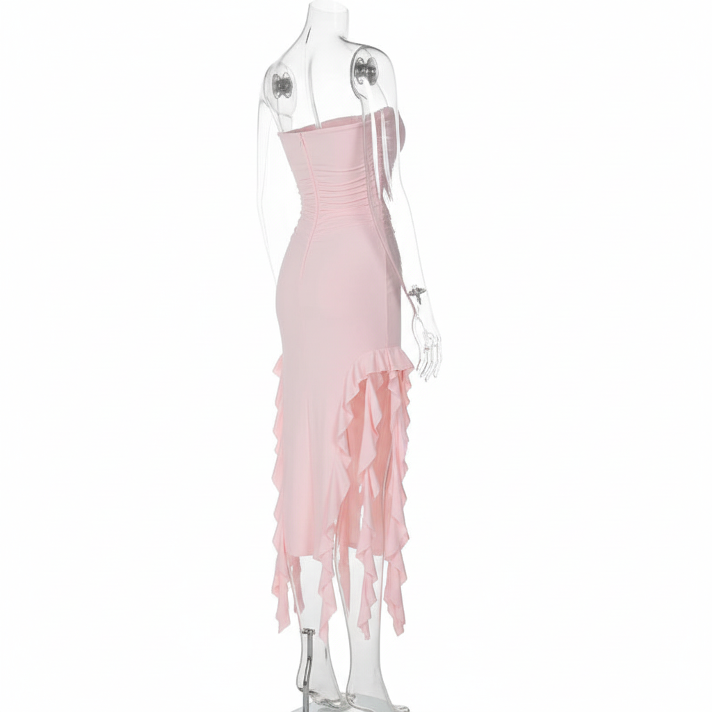 Różowa sukienka midi z falbanami - bok